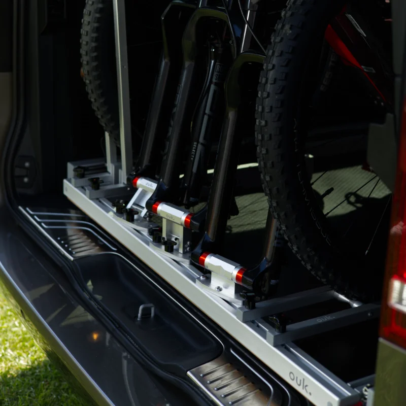 Uchwyt rowerowy za widelec Plus – do transportu rowerów w samochodzie - obrazek 4